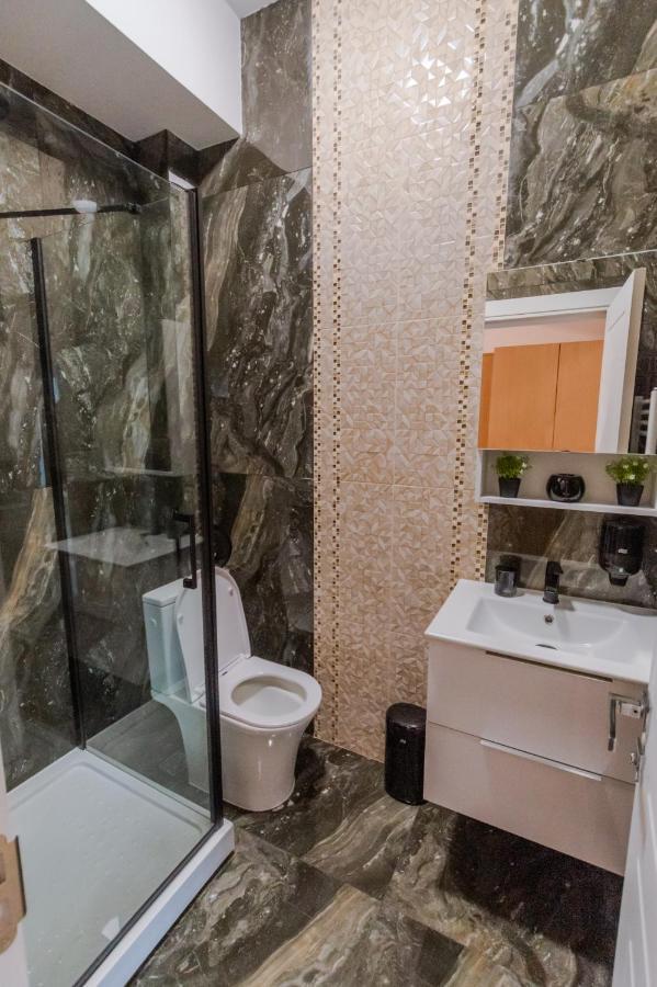 Penthouse Luxury Fălticeni Buitenkant foto