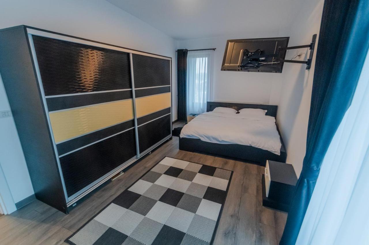 Penthouse Luxury Fălticeni Buitenkant foto
