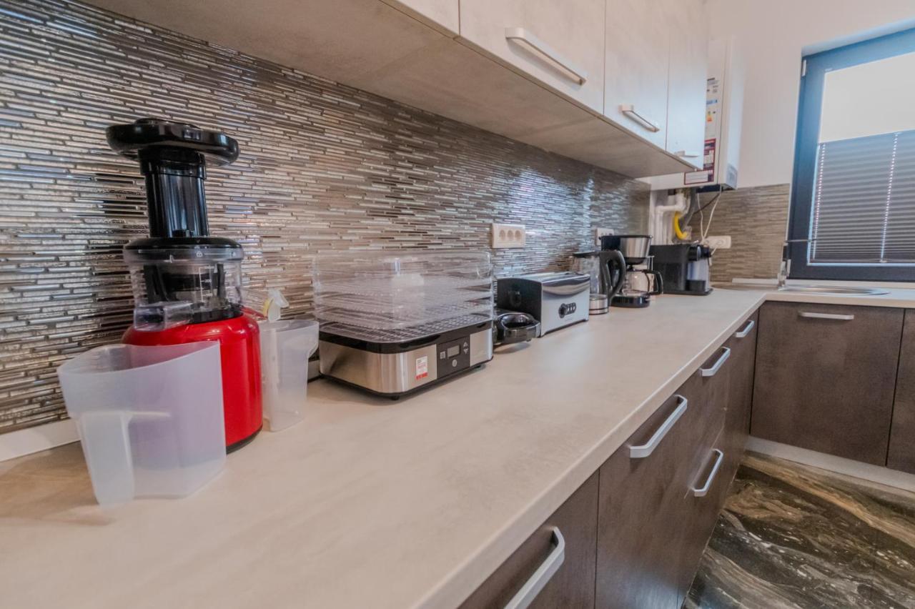 Penthouse Luxury Fălticeni Buitenkant foto