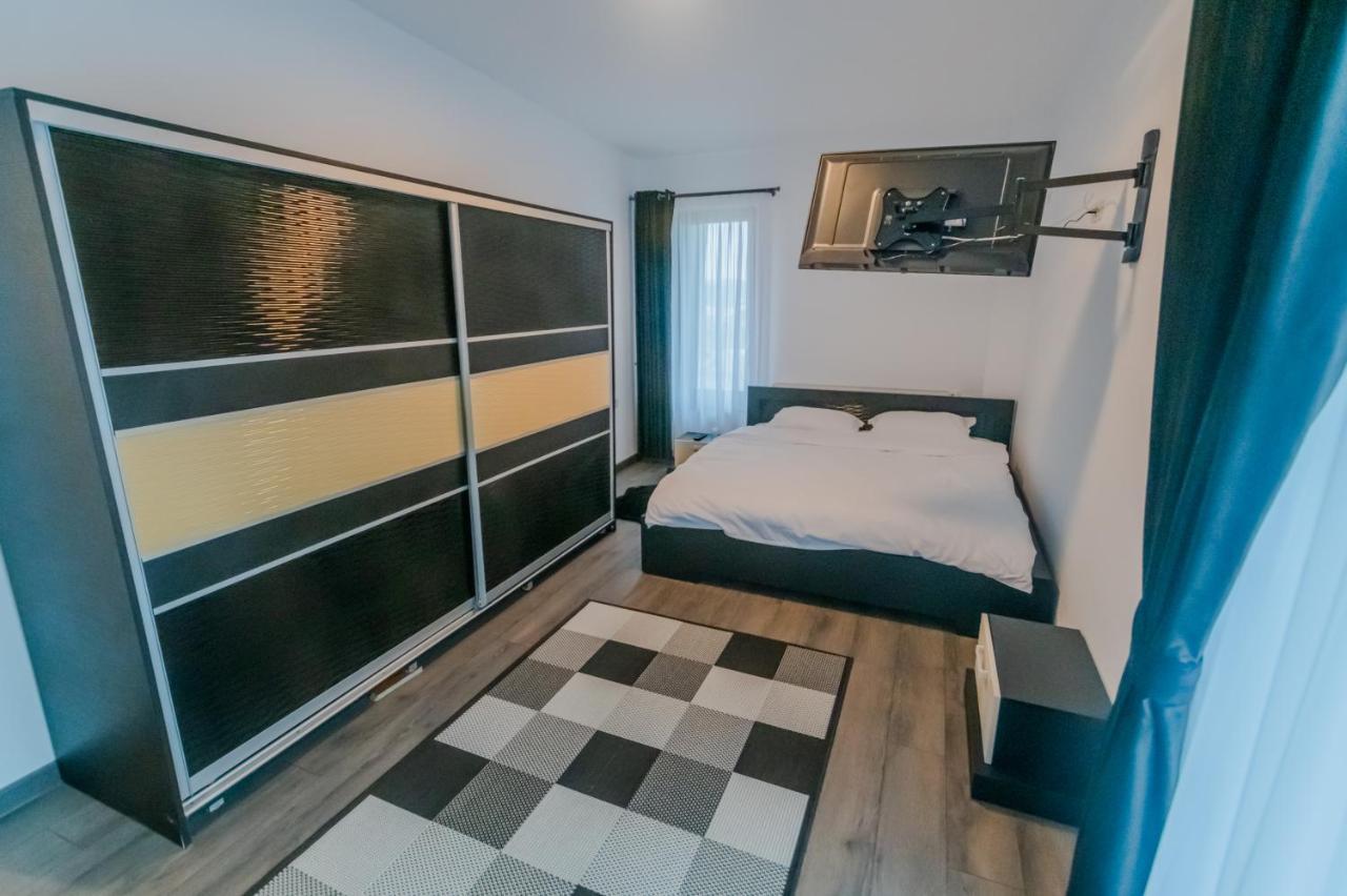 Penthouse Luxury Fălticeni Buitenkant foto